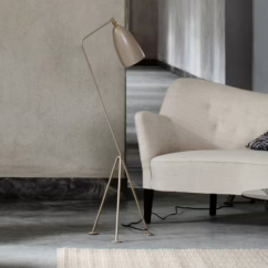 GUBI Gräshoppa tripod floor lamp, olive brown